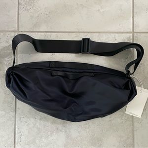 ❌SOLD❌ COS Nylon Crossbody Bag with tag
